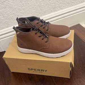 NIB Speery Boys CSTL BRK Chukka/ brown Tan size 3M